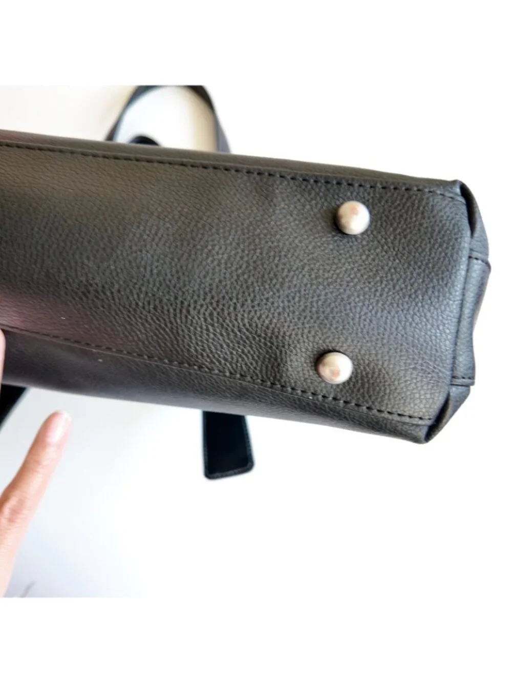 SOLO new york black leather laptop bag